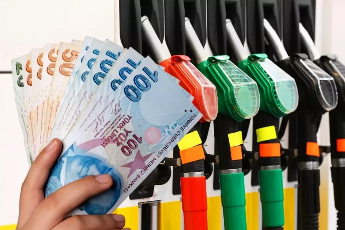 Akaryakıta peş peşe okkalı zamlar geliyor
