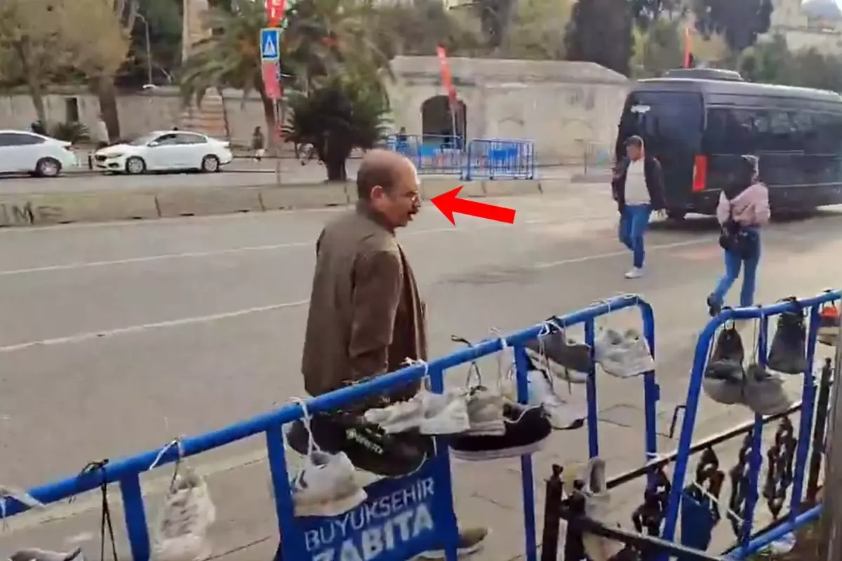 Dün gece tansiyonun tavan yaptığı Saraçhane’de şaşırtan görüntü