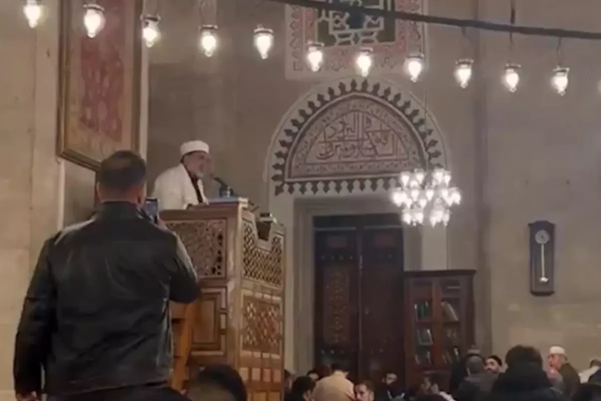 Şehzadebaşı Camii İmamından çok konuşulacak sözler