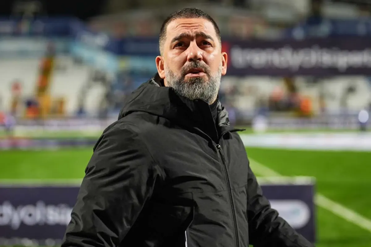 Geleceği için futbolcusundan kafa karıştıran açıklama