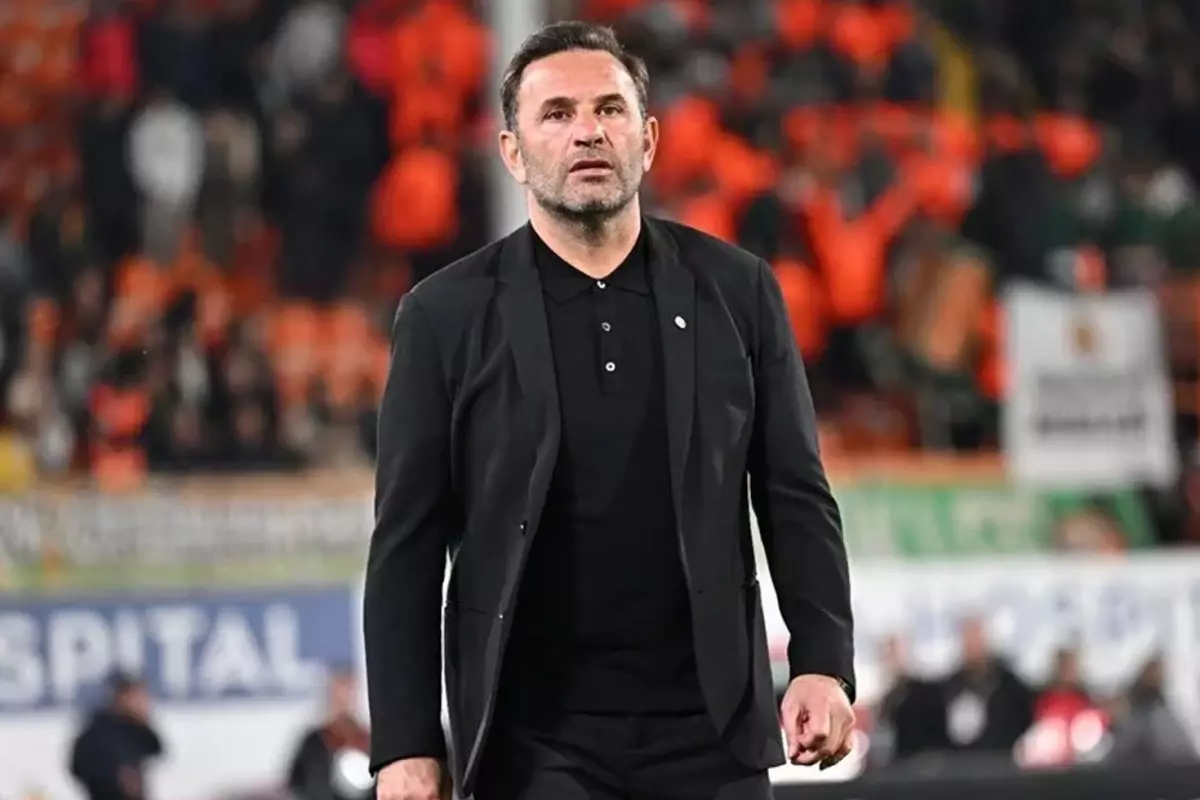 Galatasaray’da şok ayrılık: Okan Buruk yıldız oyuncunun biletini kesti