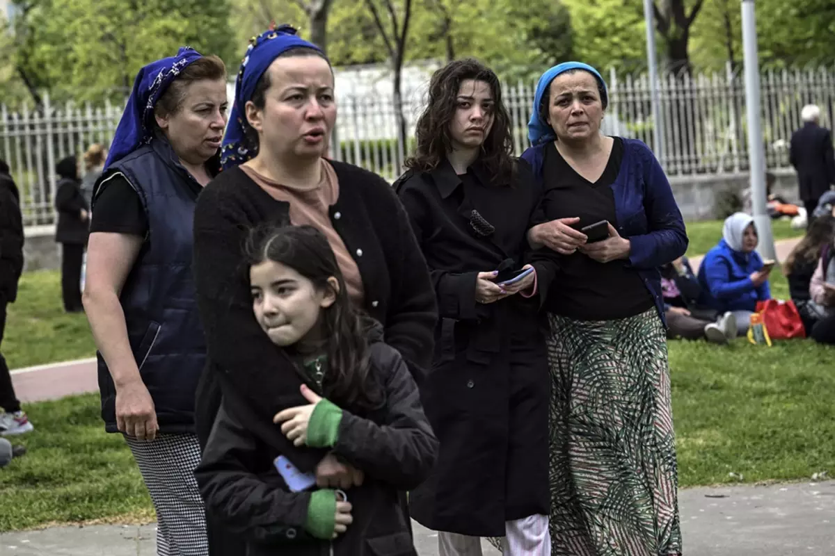 İstanbul beşik gibi! Artçı deprem sayısı endişe verici boyutta