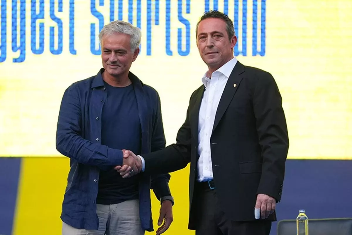 Jose Mourinho onay verdi! Fenerbahçe’de sürpriz ayrılık